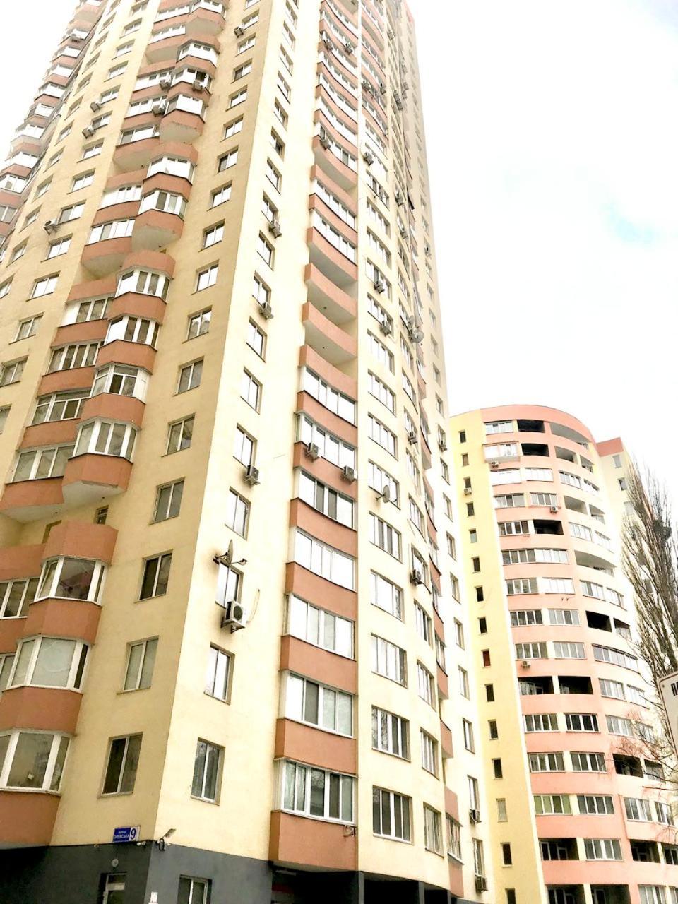 Luxcityapart On Olievskaya Kyiv Exterior photo